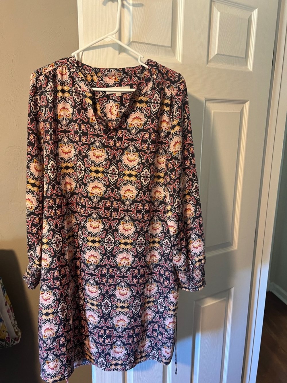 Loft Women’s tie waist dress
